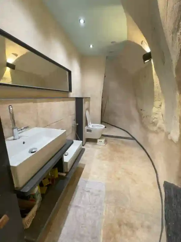 Maison troglodytique - contes de la terre