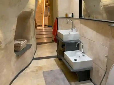 Maison troglodytique contes de la terre