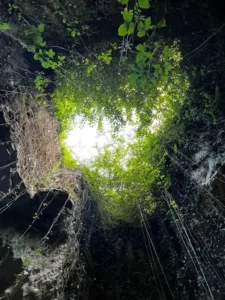 Visite sites troglodytiques contes de la terre 2